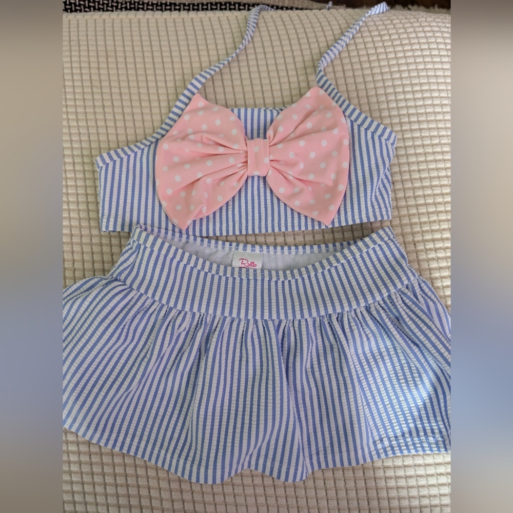 Ruffle Butts 4T Blue and White Striped Two-Piece Set with Pink Bow